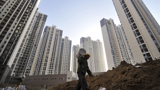 China Becomes World's Largest Economy