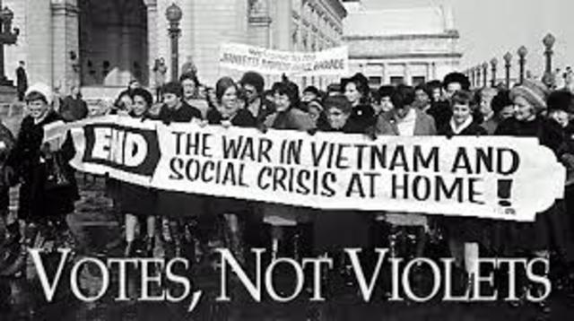 Jeanette Rankin Brigade Women's March on Washington protesting the war