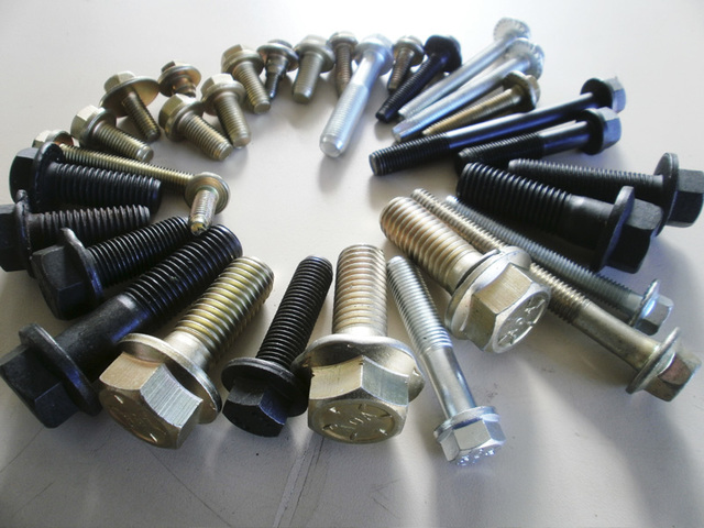 Fabricación de tornillos