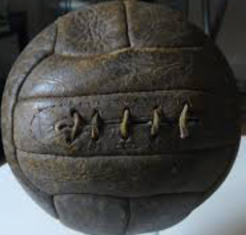 The 1938 world cups soccer ball that was used in France