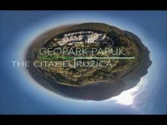 TALKING ABOUT THE PAPUK GEORK IN KROATIA