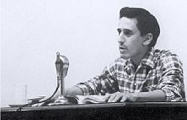 Muere el poeta Roque Dalton