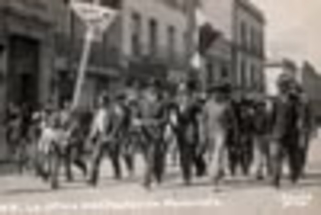 Durante su gira electoral, Madero es aprehendido en Monterrey y trasladado a San Luis Potosí. Empieza la persecución contra maderistas en todo el país.