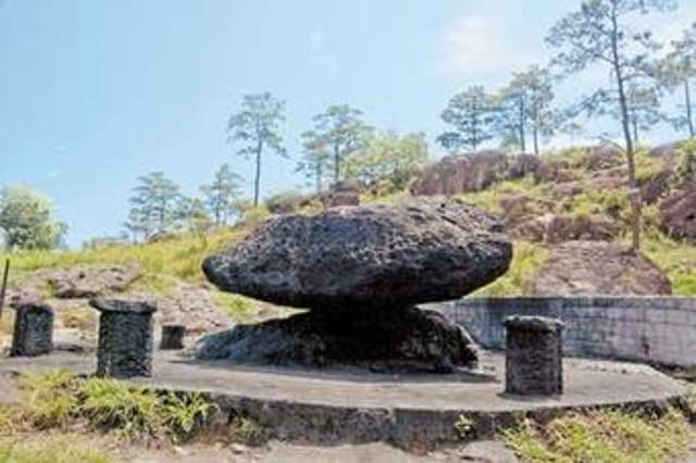 descubrimiento de la atracción magnetica