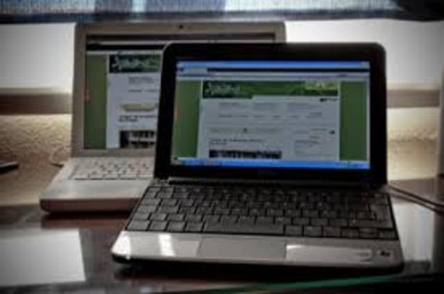 Nace el ordenador portátil