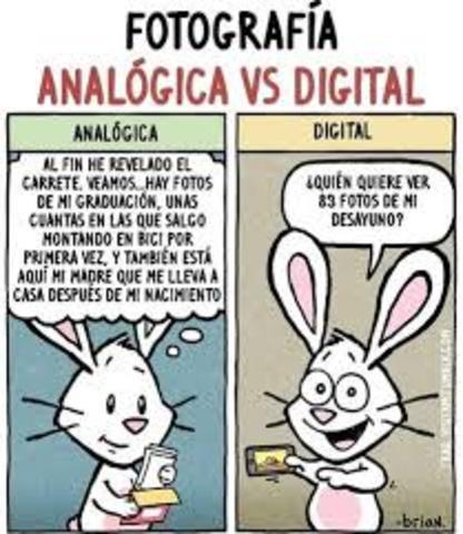 PERE  MARQUES "OBJETO DIGITAL Y ANALÓGICA"