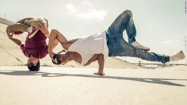 Breakdancing
