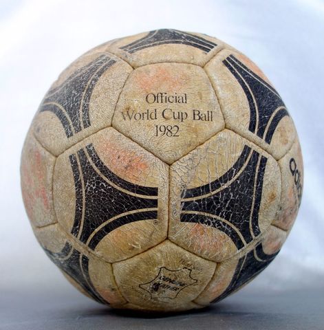 The ball that was used in the 1982 world cups in Spain