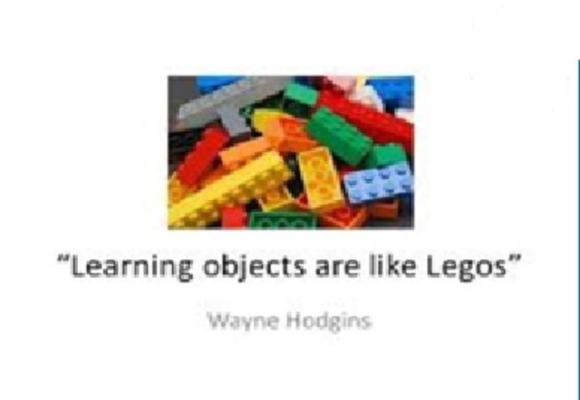 Hodgins propone la metáfora del LEGO