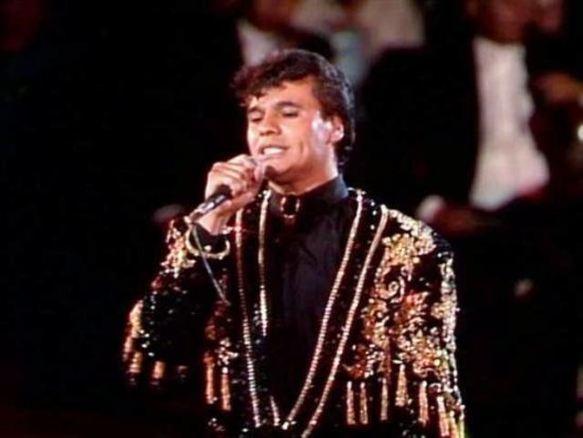 Juan Gabriel. Artista que mas discos ha vendido en México