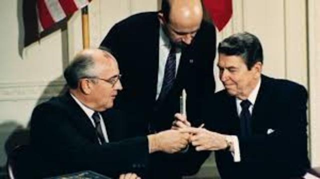 Reagan and Gorbachev