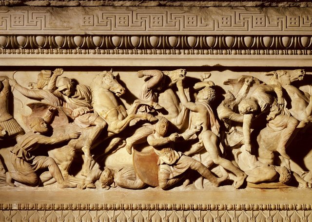 Alejandro ataca el Imperio Persa.