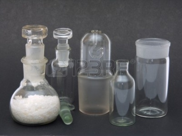 Trabajos de la cerámica en química