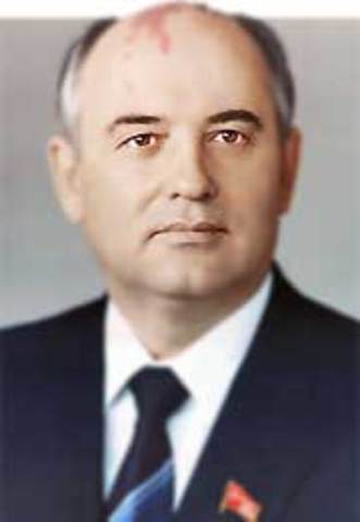 MIJAIL GORBACHOV