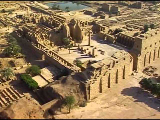 NEW CITY, NEW AKHENATEN!... well same unproductive Akhenaten