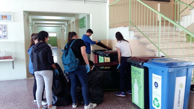 Δράση των μαθητών του Προγράμματος "Οικολογικά Σχολεία"