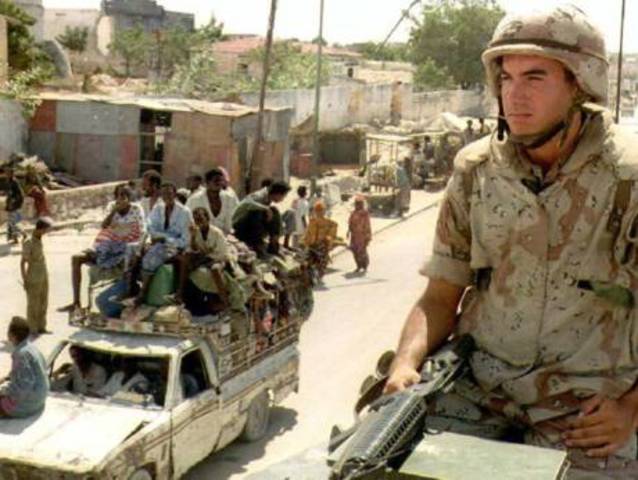Entrance of US Soldiers in Somalia / Black hawk Down