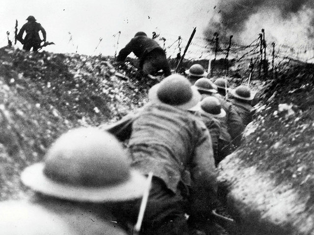 Austria-Hungary declares war on Serbia