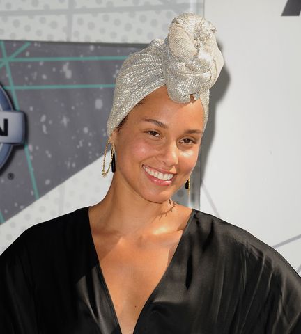 Alicia Keys and No Make-up 2016