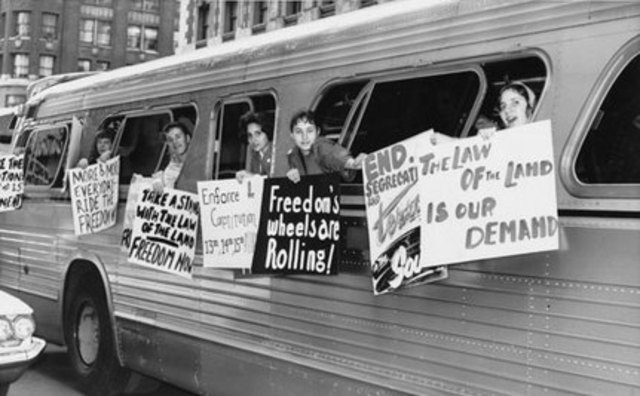 Ocupación de edificios y viajes por la libertad