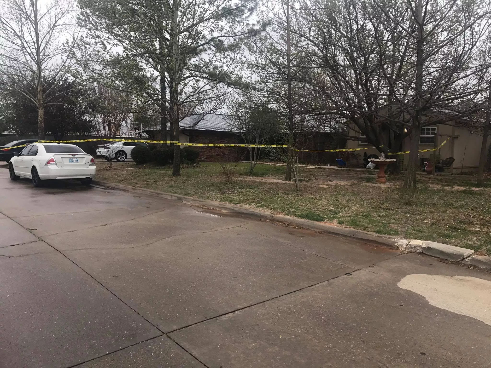 One killed early Saturday morning in shooting on Duncan Street