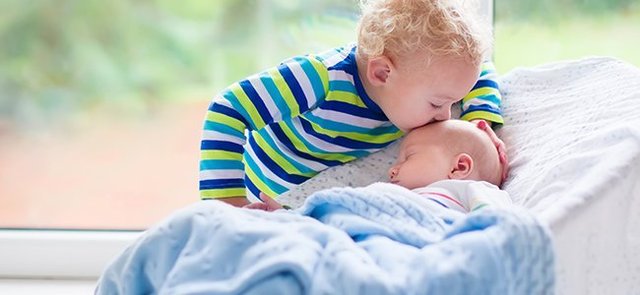 LACTANCIA Y PRIMERA INFANCIA