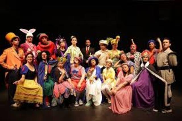 Los célebres Vanegas Arroyo, editor, y Posada, ilustrador,