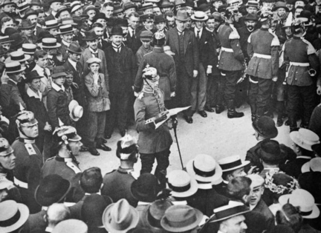 Germany Declares war on Russia