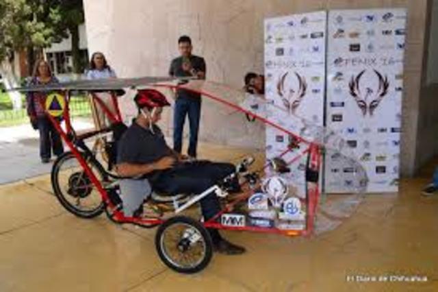 Guilles de Bomb de Amberes contruyo un carro movido por la fuerza humana