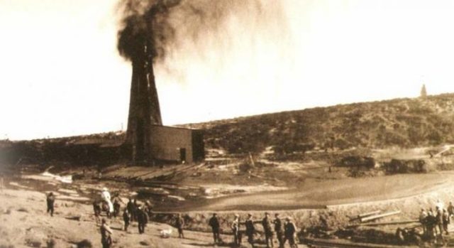 Descubrimiento del Petróleo
