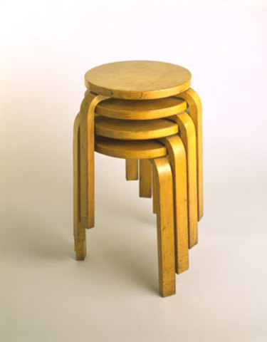 MUEBLES Y OBJETOS ESCANDINAVOS