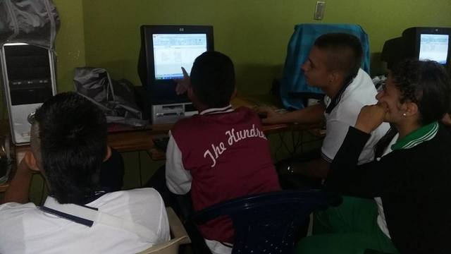 COMPUTADORES EN LAS AULAS
