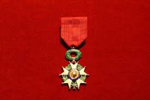 Masse de granit: Légion d'honneur