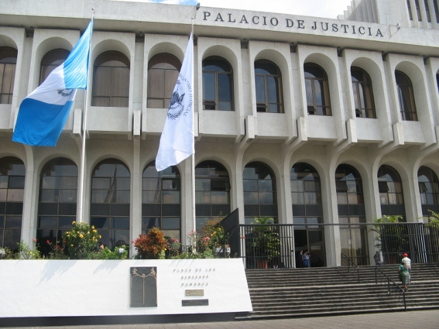 COMPETENCIA Y ADMISIBILIDAD