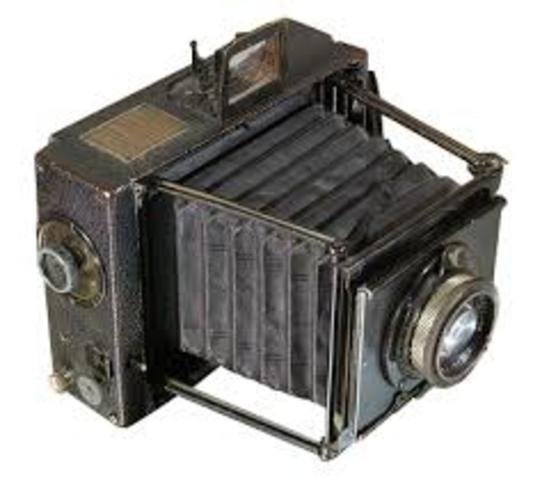 CÁMARA PORTÁTIL JOHAN ZAHN