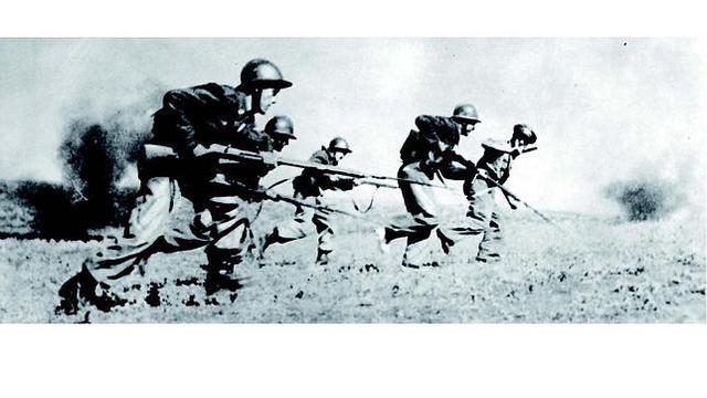 Comienza la Batalla del Ebro con el avance republicano