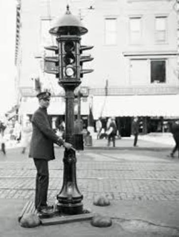 First Traffic Lights in Britain