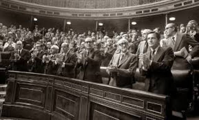 Aprobación de la primera amnistía