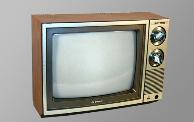 TV estéreo (1985)