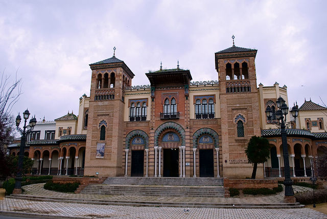 Pabellón mudéjar (Sevilla).
