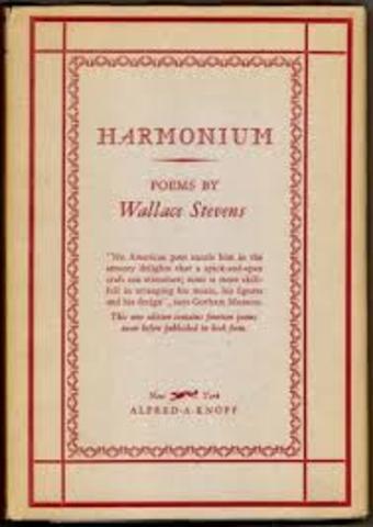 WALLACE STEVENS PUBLISHES HARMONIUM