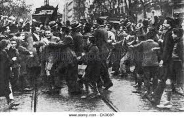 The Popular Front comes to power