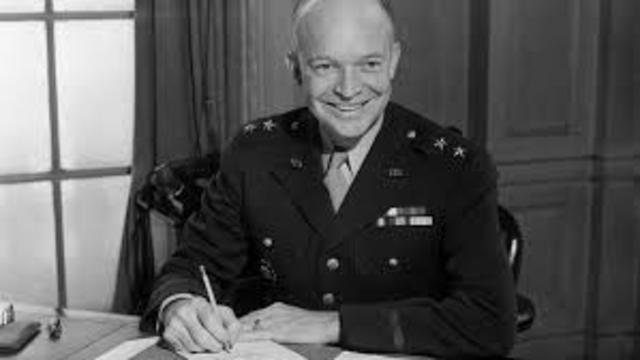 Eisenhower sends in Federal Troops
