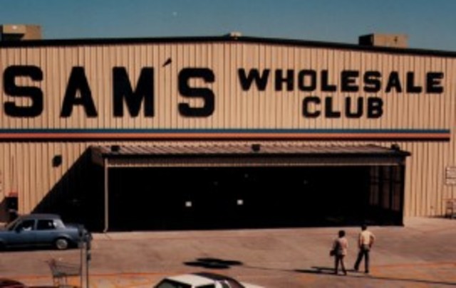 First Sam's Club Opened