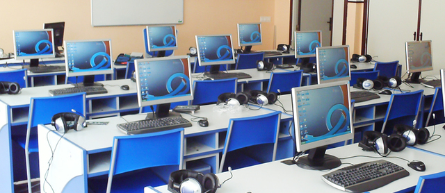 Laboratorio de idiomas