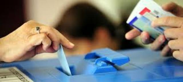 Acto legislativo para permitir la reeleccion del presidente