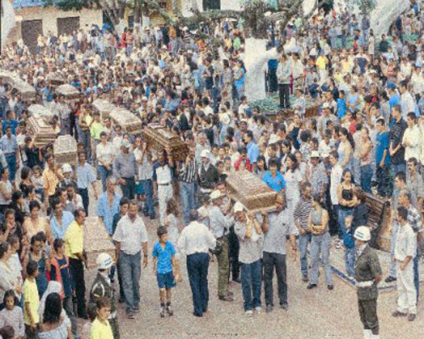 MASACRE EN SAN CARLOS