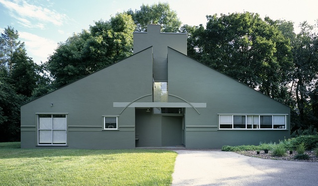 Vanna Venturi House.