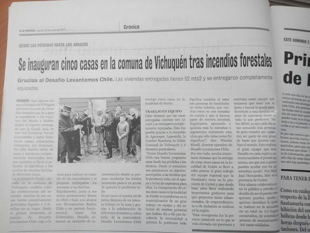 Se inauguran cinco casas en la comuna de Vichuquén tras incendios forestales.