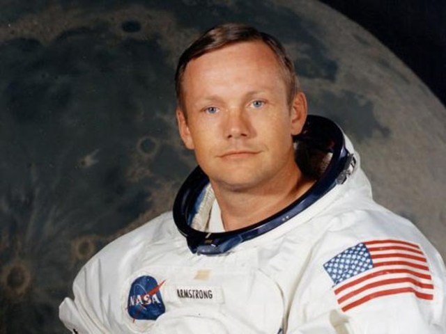 fallece el primer hombre en pisar la luna